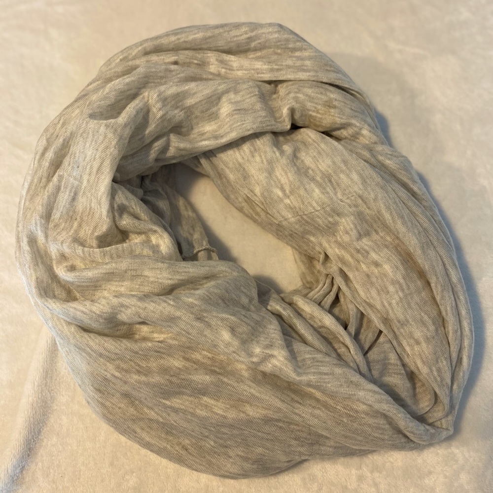 Infinity scarf